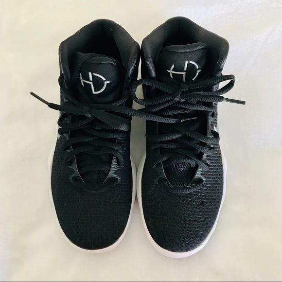 womens hyperdunk basketball shoes